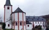 Holiday Home Rheinland Pfalz Radio: Im Klosterhof In Niederehe, Eifel For 6 ...