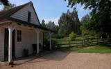 Holiday Home Kent: Gamekeeper's Lodge In Ashford, Kent For 3 Persons ...