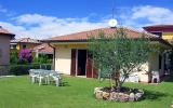 Holiday Home Torri Del Benaco Waschmaschine: Holiday Home (Approx ...