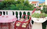 Holiday Home Splitsko Dalmatinska: Haus Blue Adriatic: Accomodation For 9 ...