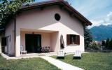 Holiday Home Italy: Casa Lucrezia: Accomodation For 8 Persons In Colico, ...