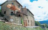 Holiday Home Pisa Toscana: Fattoria Di Pietrabuona: Accomodation For 4 ...