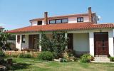 Holiday Home Croatia: Haus Marta: Accomodation For 6 Persons In Pula, Pula- ...