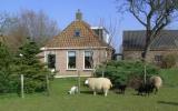 Holiday Home Menaldum Radio: Pakes Húske In Menaldum, Friesland For 6 ...