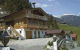 Holiday Home Hippach: Holiday House (130Sqm), Hippach For 10 People, Tirol, ...