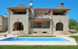 Holiday Home Porec: Villa Sand (Prc620) 