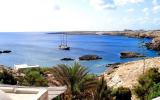 Holiday Home Italy: Lampedusa Iss481 