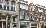 Holiday Home Dordrecht Zuid Holland: Dordrecht Nl3300.100.1 