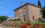 Holiday Home Monte San Savino: Casa Maiano It5299.920.1 