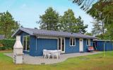 Holiday Home Faarvang: Truust D82317 