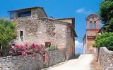 Holiday Home Pergine Valdarno: Castello Di Montozzi (Pgo110) 