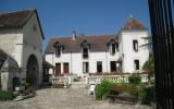 Holiday Home Martizay: Gîte Au Château De Tourneau (Fr-36220-05) 