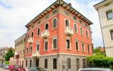 Holiday Home Vicenza: Lidia (It-36100-02) 