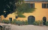 Holiday Home Cantagrillo: Cantagrillo-Pistoia Itt408 