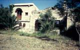 Holiday Home Khania: Traditional Cretan Countryhouses 