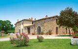 Holiday Home Montalcino: Villa Brizio (Mtl162) 