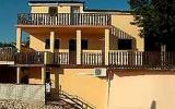 Holiday Home Lopar Primorsko Goranska: Ferienwohnung Mit Garten Und Grill 