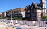 Holiday Home Basse Normandie: Les Balcons D'houlgate Fr1805.111.1 