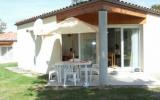 Holiday Home Poitou Charentes: Vakantiepark Le Recloux (Fr-16500-01) 