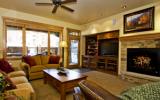 Holiday Home Steamboat Springs: Bear Lodge 6107 (+Private Hot Tub) ...