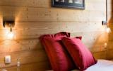 Holiday Home Vallorcine Fernseher: L'ours Bleu Type 4P8 