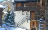 Holiday Home Zermatt: Lauberhaus Ch3920.380.2 