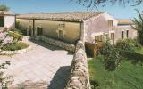 Holiday Home Italy: Ragusa Iss420 