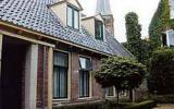 Holiday Home Harlingen Friesland: Stadslogement-Arbeidershuisjes ...