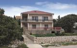 Holiday Home Croatia: Pag-Mandre Ckp271 