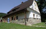 Holiday Home Olomoucky Kraj: Luxury Mountain Residence Hanusovice 