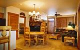Holiday Home Steamboat Springs: Timberline Lodge 2205 (+Den) Us8100.277.1 