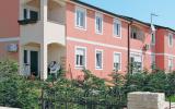 Holiday Home Porec: Haus Perci (Prc465) 