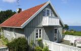 Holiday Home Bornholm: Bølshavn I58972 