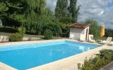 Holiday Home Aquitaine Fernseher: Bourges 