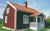 Holiday Home Ostergotlands Lan Cd-Player: Valdemarsvik S09352 