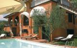 Holiday Home Massa E Cozzile: Montecatini Terme Itt406 