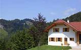 Holiday Home Kuchl Salzburg: Ferienhaus Auf Dem Berg Am Waldrand 