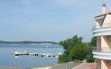 Apartment Istria: Luxury Seafront Apartment With Superb Views 
