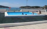 Apartment Leiria Fernseher: Luxury Beachside Apartment With Private Pools, ...