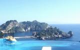 Villa Taormina: Stunning Location: Villa In Taormina (Isola Bella Bay) 