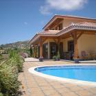 Villa Achada De Cima Radio: Fabulous, Comfortable New Home With Heated Pool ...