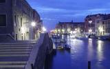 Apartment Venise Veneto Radio: Charming And Romantic Flat Overlooking ...