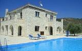 Villa Cyprus: Peaceful Villa Nestled Amongst Olive Groves 