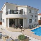 Villa Paphos: Beautiful 3 Bedroom Villa With Pool 