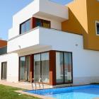 Villa Portugal Radio: Brand New Designer Villa With Private Pool 