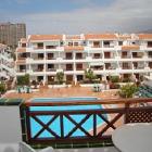Apartment Canarias Safe: Beautiful 2 Bedroom Re Decorated Apartment 