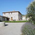 Villa Emilia Romagna: Umbria, Stunning Villa Sleeps 10, All En-Suite,pool 