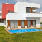 Villa Portugal: Brand New Designer Villa With Private Pool 