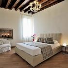 Apartment Veneto: Summary Of The Crosswater House Apt 2 1 Bedroom, Sleeps 4 