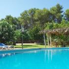 Villa Islas Baleares: House With Private Big Garden And Swimming Pool 